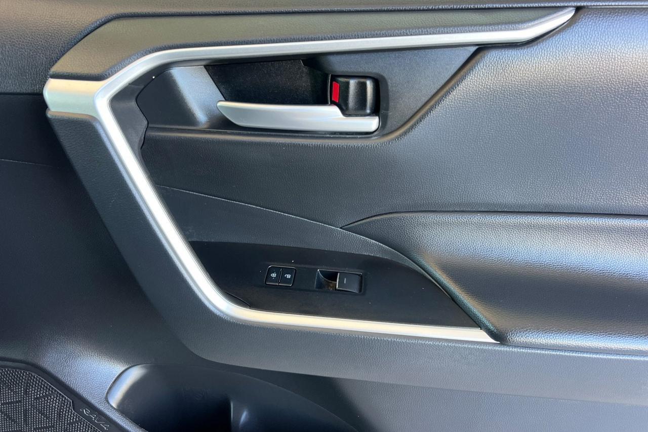 2023 Toyota RAV4 XLE Premium Roseville CA