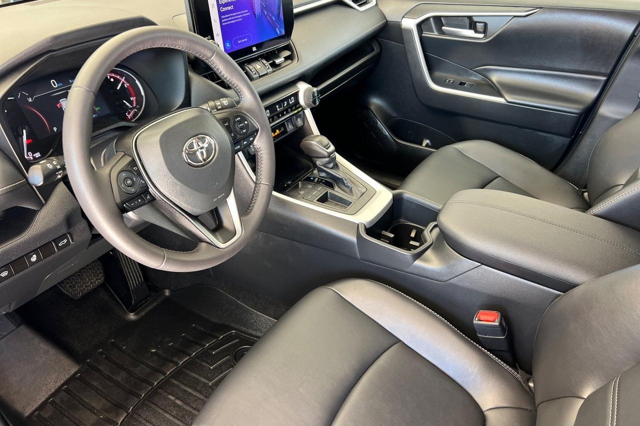 2023 Toyota RAV4 XLE Premium Roseville CA