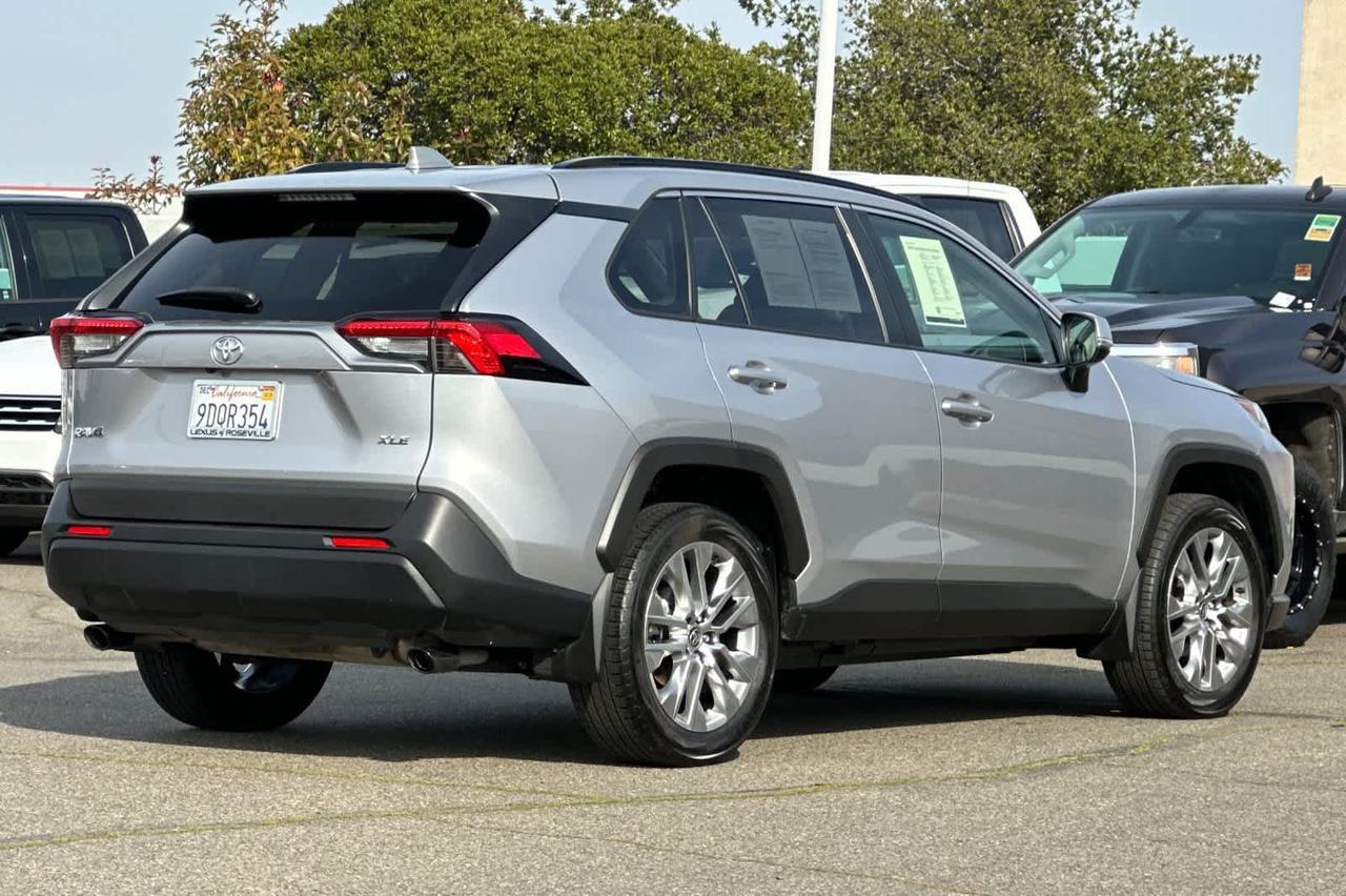 2023 Toyota RAV4 XLE Premium