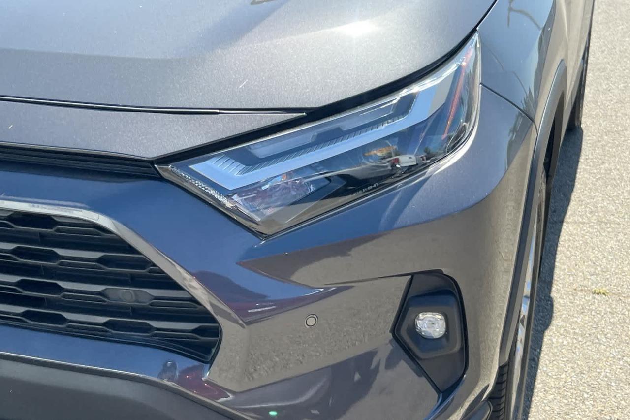 2023 Toyota RAV4 XLE Premium Roseville CA