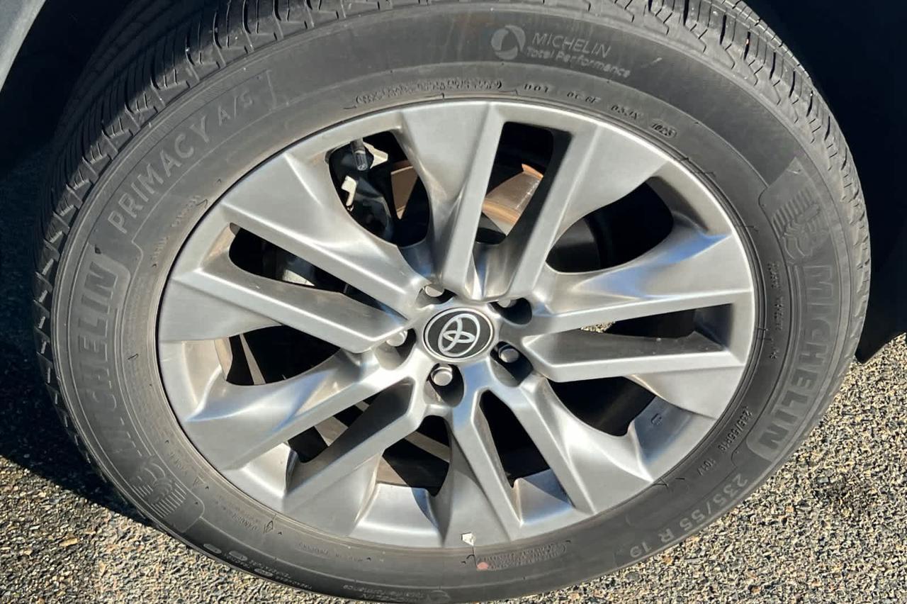 2023 Toyota RAV4 XLE Premium Roseville CA