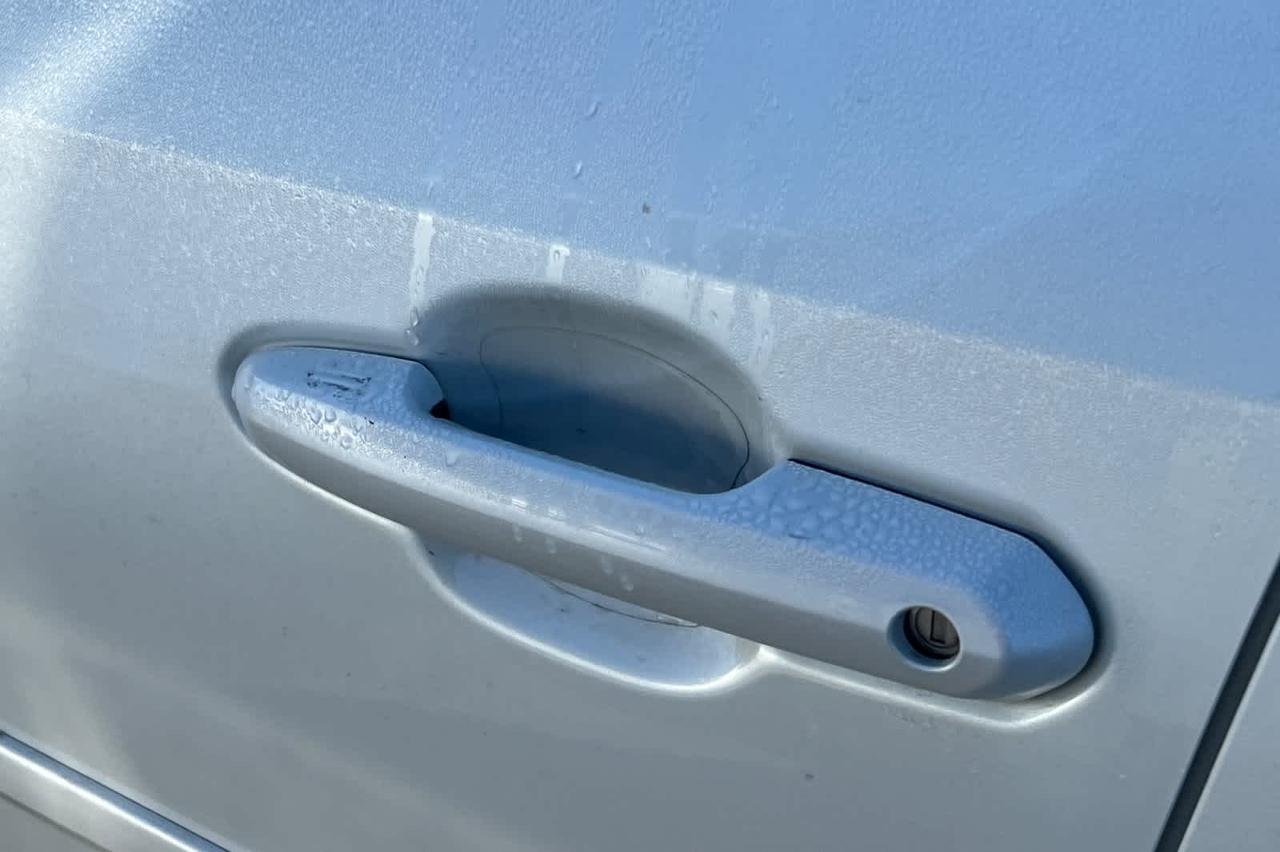 2023 Toyota RAV4 XLE Premium Roseville CA