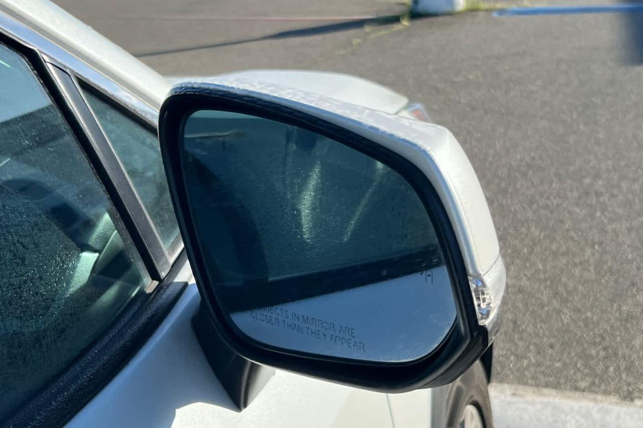 2023 Toyota RAV4 XLE Premium Roseville CA