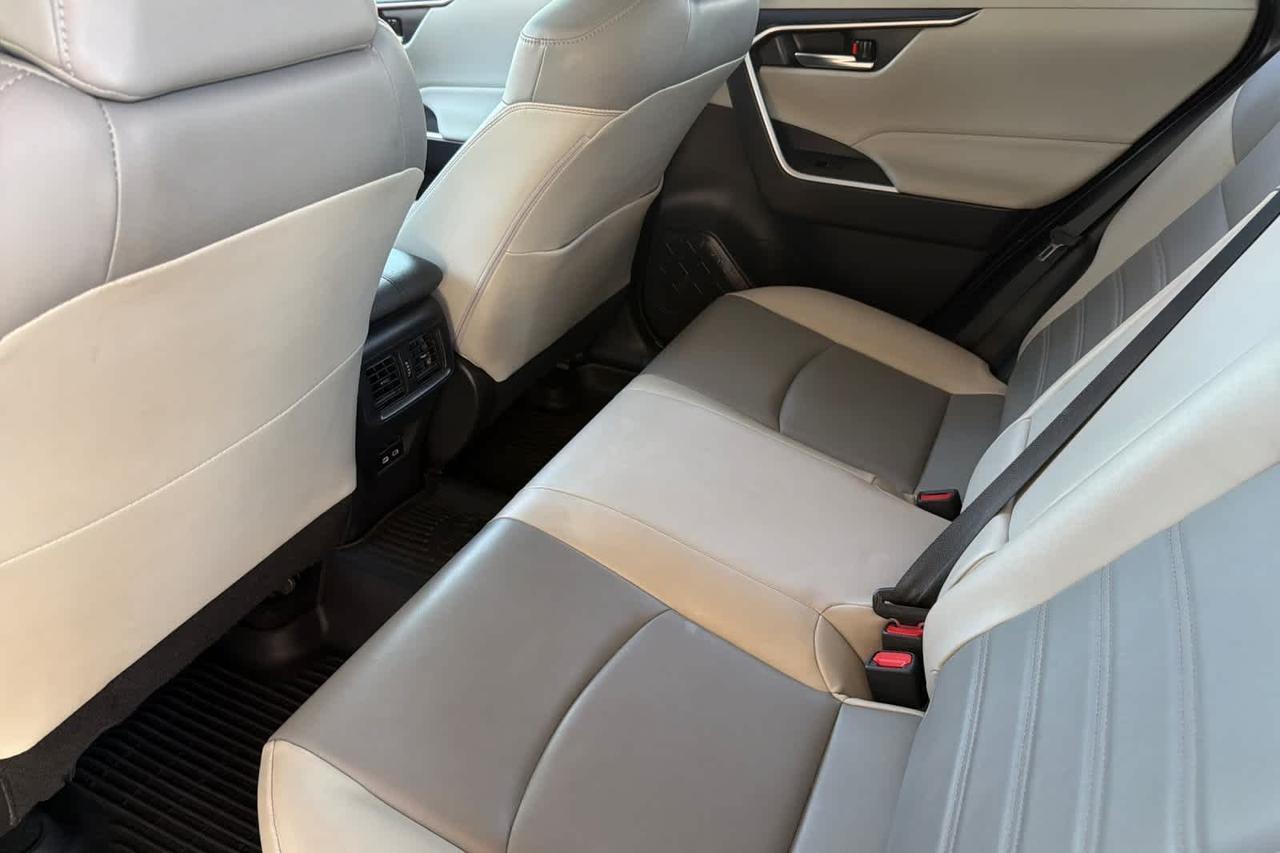 2023 Toyota RAV4 XLE Premium Roseville CA