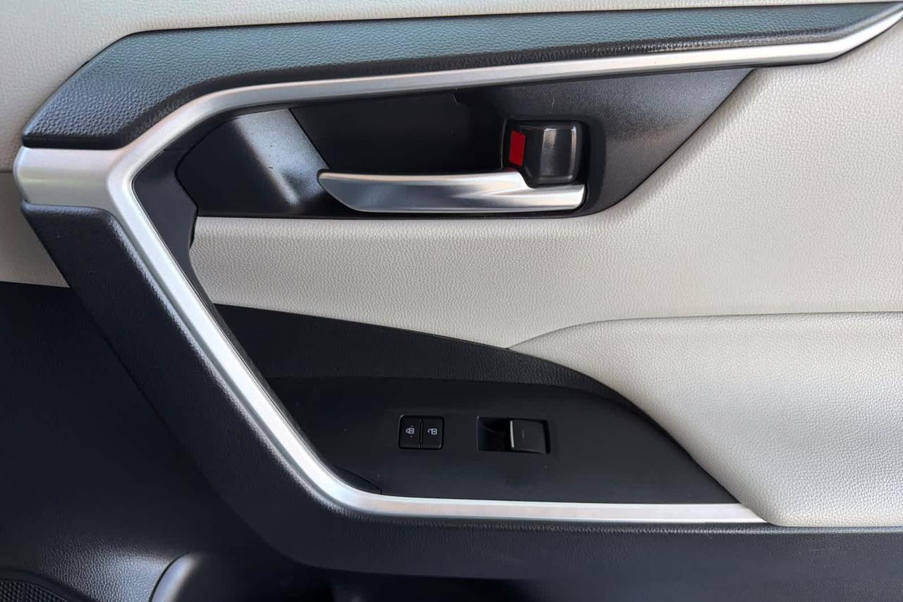 2023 Toyota RAV4 XLE Premium Roseville CA