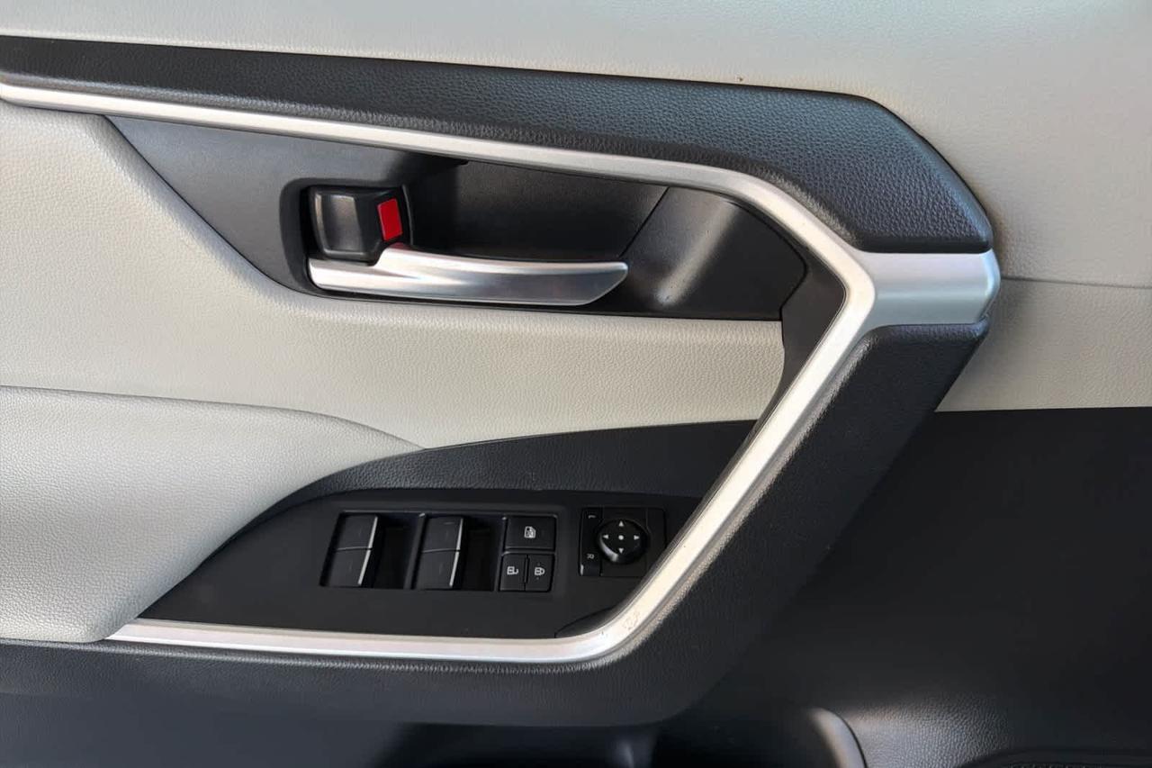 2023 Toyota RAV4 XLE Premium Roseville CA