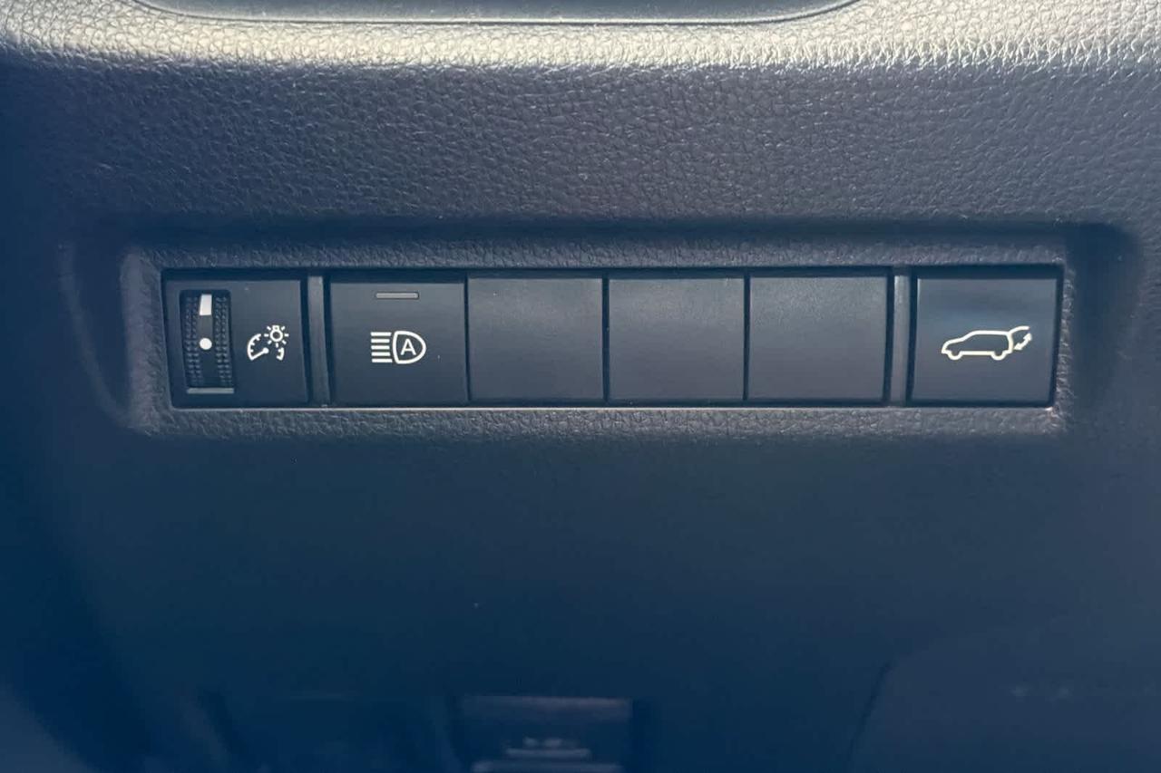 2023 Toyota RAV4 XLE Premium Roseville CA