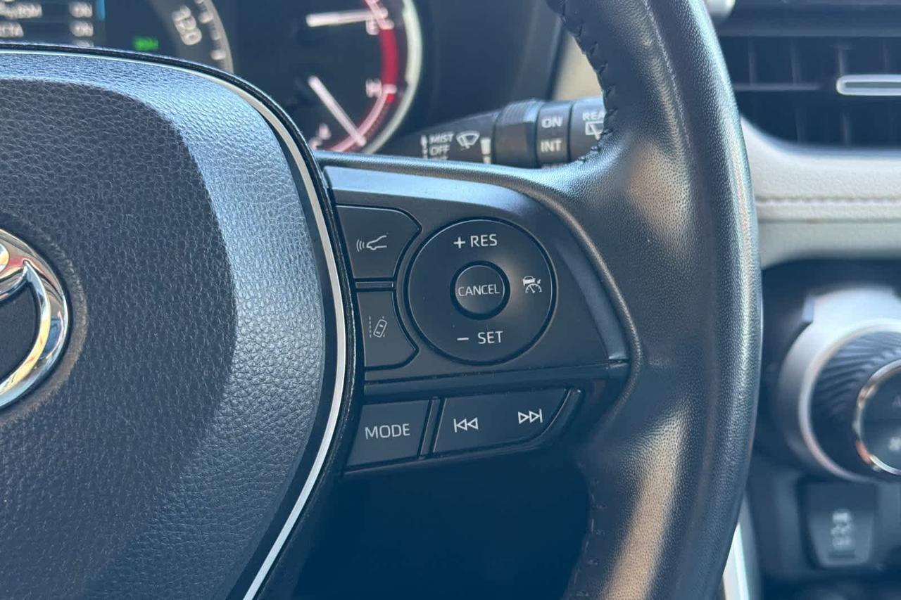2023 Toyota RAV4 XLE Premium Roseville CA