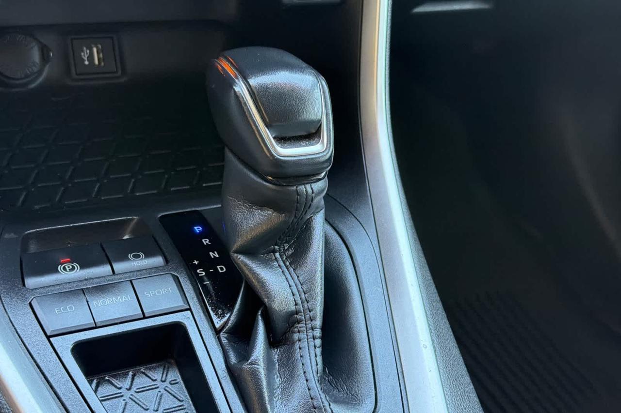 2023 Toyota RAV4 XLE Premium Roseville CA