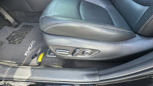 2023 Toyota RAV4 XLE Premium San Antonio TX
