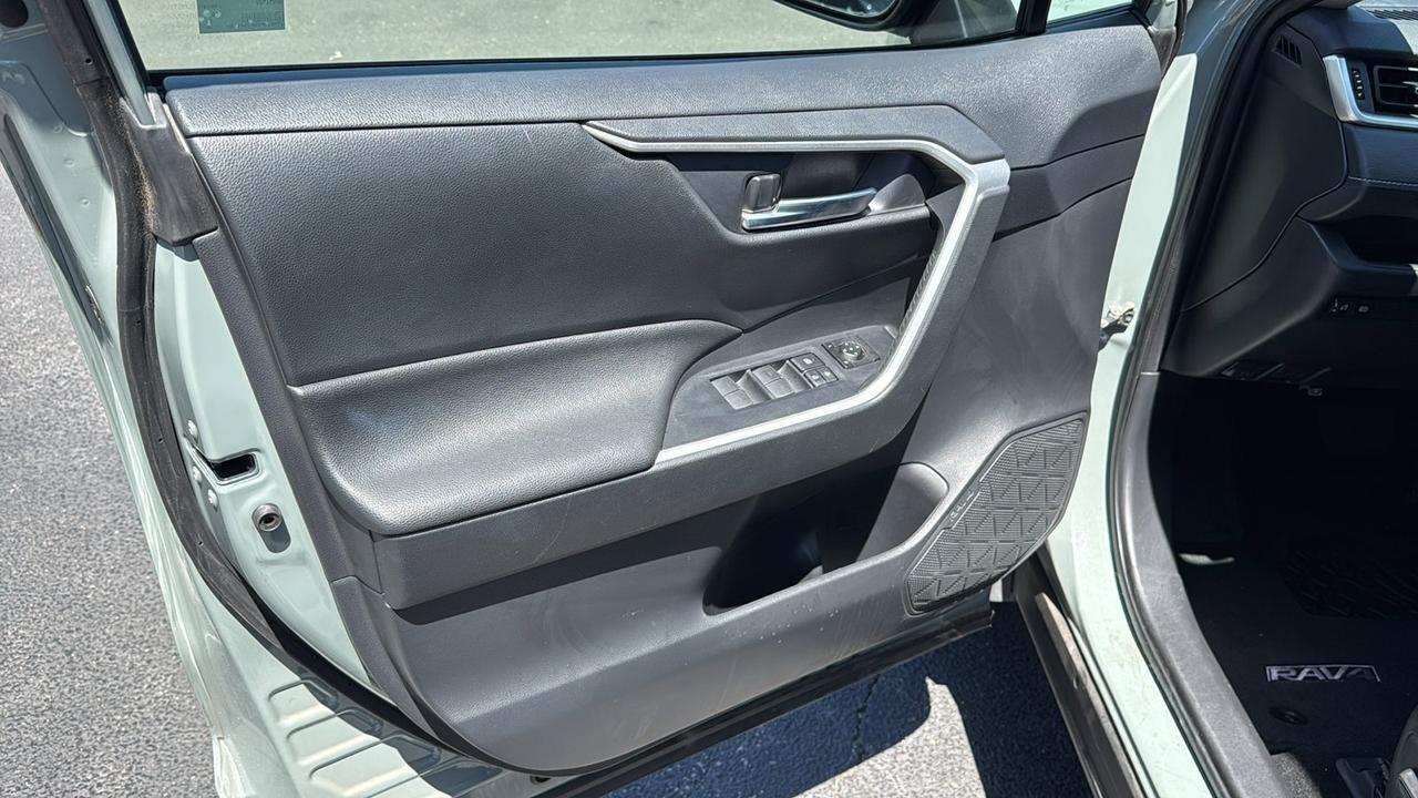 2023 Toyota RAV4 XLE Premium San Antonio TX