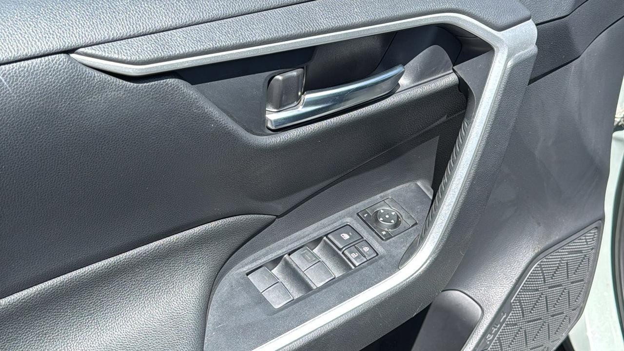 2023 Toyota RAV4 XLE Premium San Antonio TX