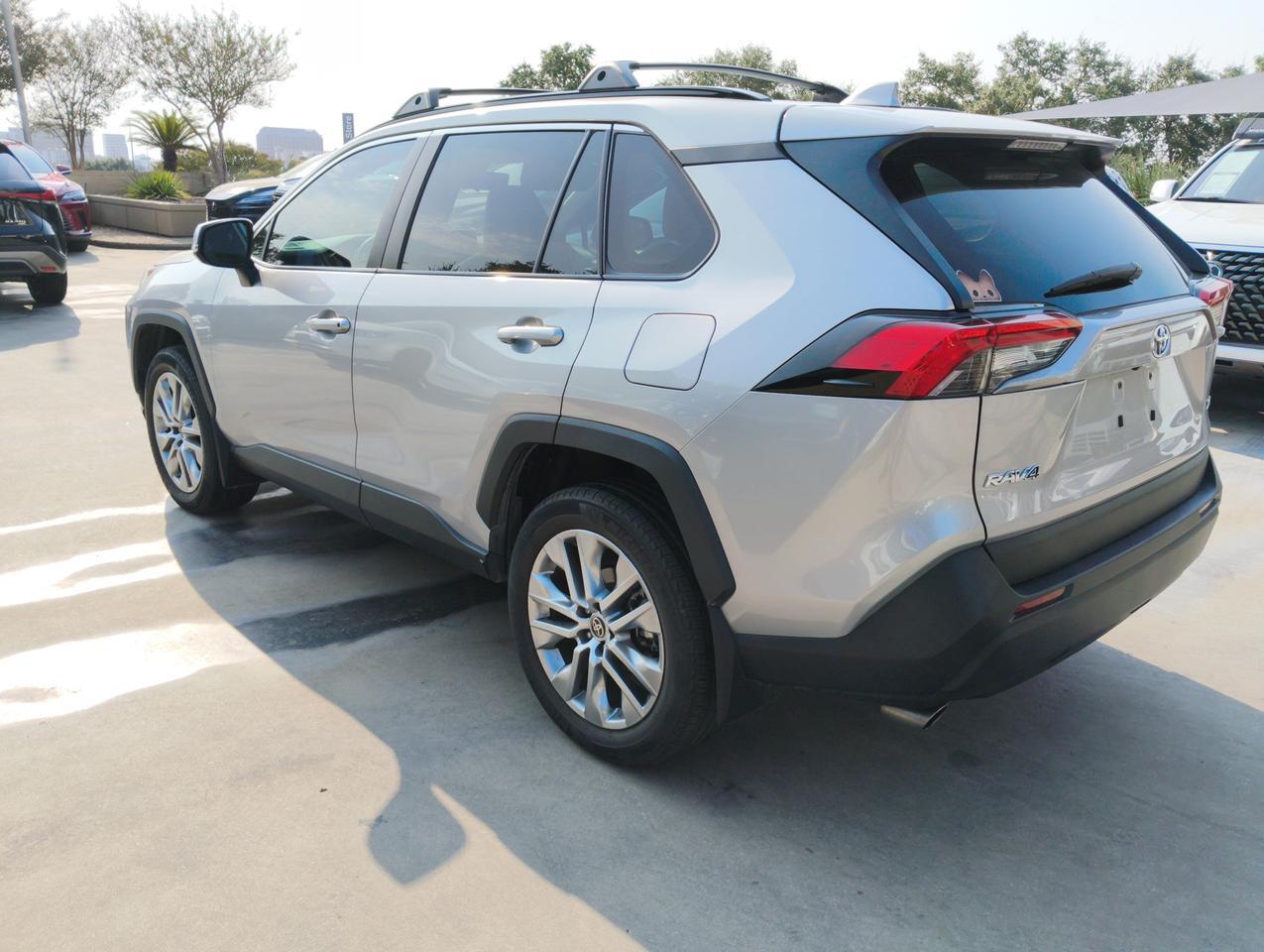 2023 Toyota RAV4 XLE Premium