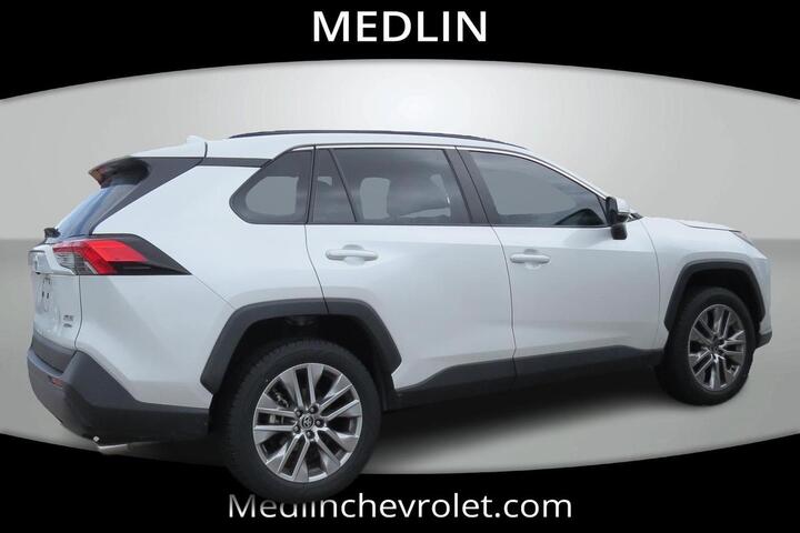 2023 Toyota RAV4 XLE Premium Wilson NC