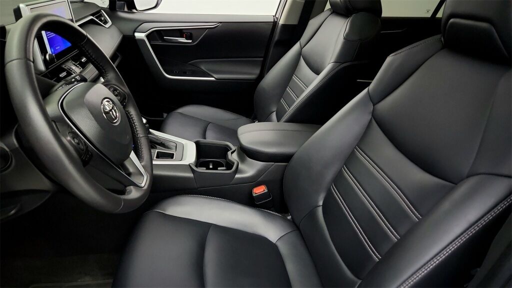 2023 Toyota RAV4 XLE Premium Laurel MD