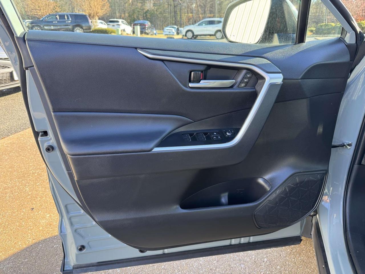 2023 Toyota RAV4 XLE Premium Fredericksburg VA