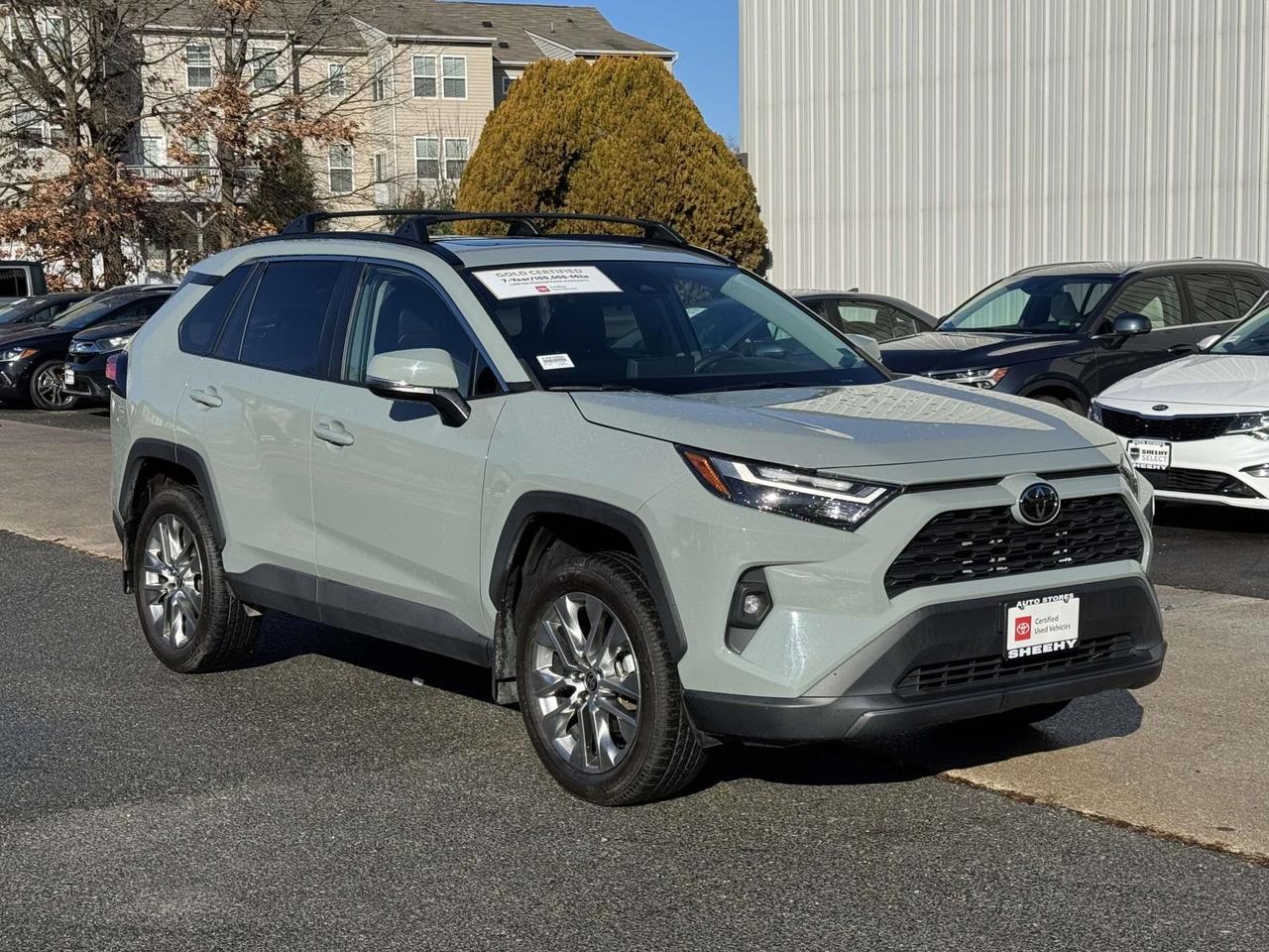 2023 Toyota RAV4 XLE Premium