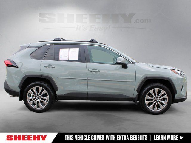 2023 Toyota RAV4 XLE Premium