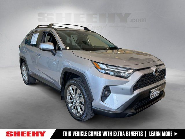 2023 Toyota RAV4 XLE Premium