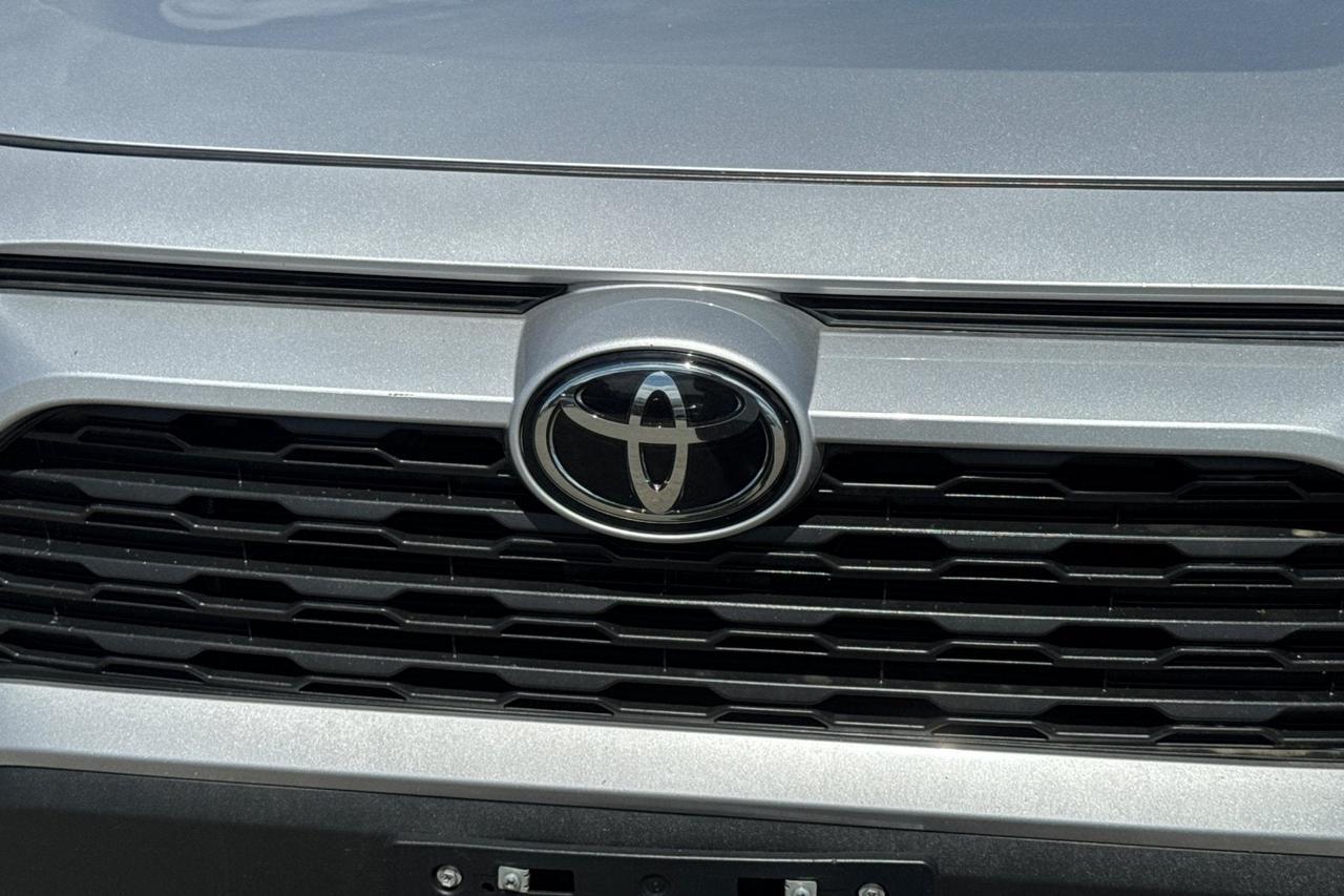 2023 Toyota RAV4 XLE Roseville CA