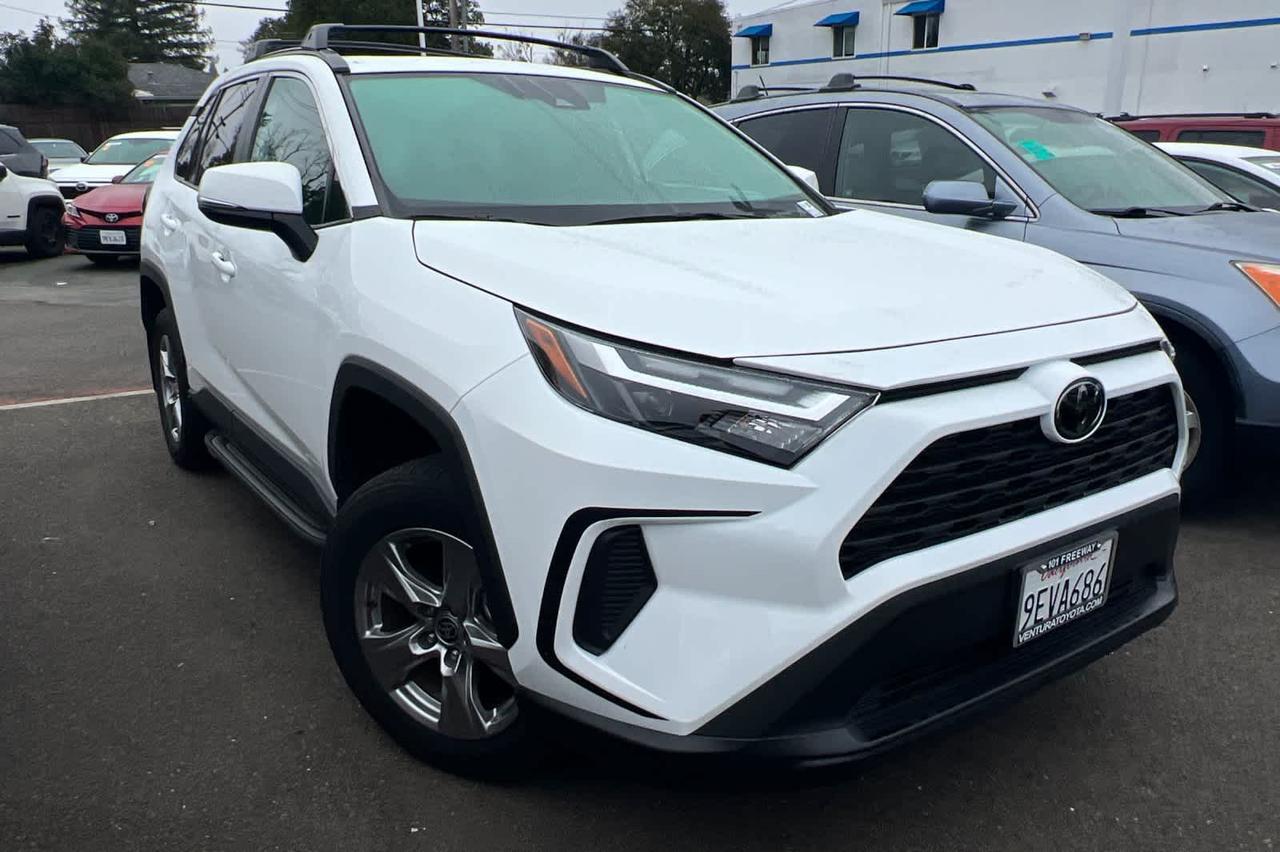 2023 Toyota RAV4 XLE