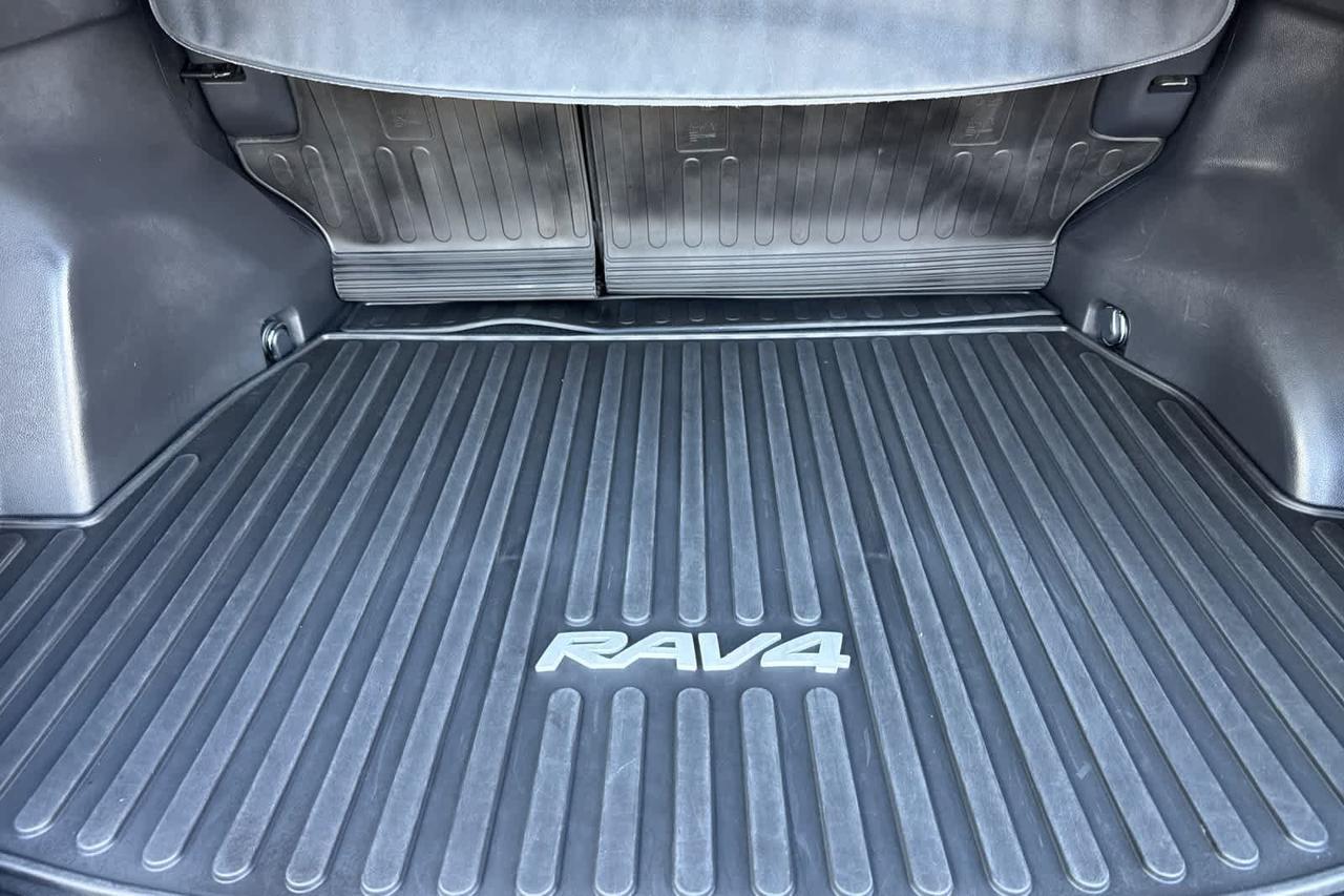 2023 Toyota RAV4 XLE Roseville CA