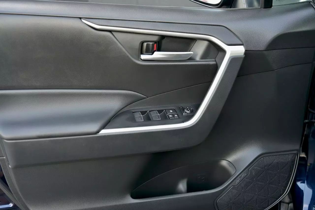 2023 Toyota RAV4 XLE Sport Utility 4D Doral FL