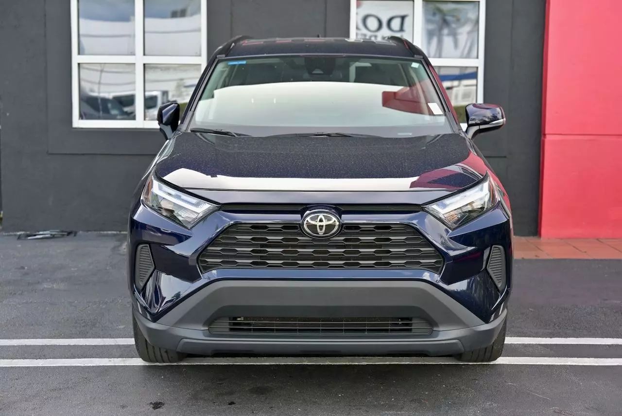 2023 Toyota RAV4 XLE Sport Utility 4D Doral FL