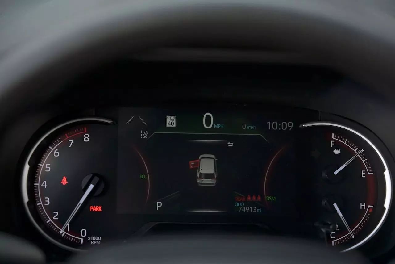 2023 Toyota RAV4 XLE Sport Utility 4D Doral FL