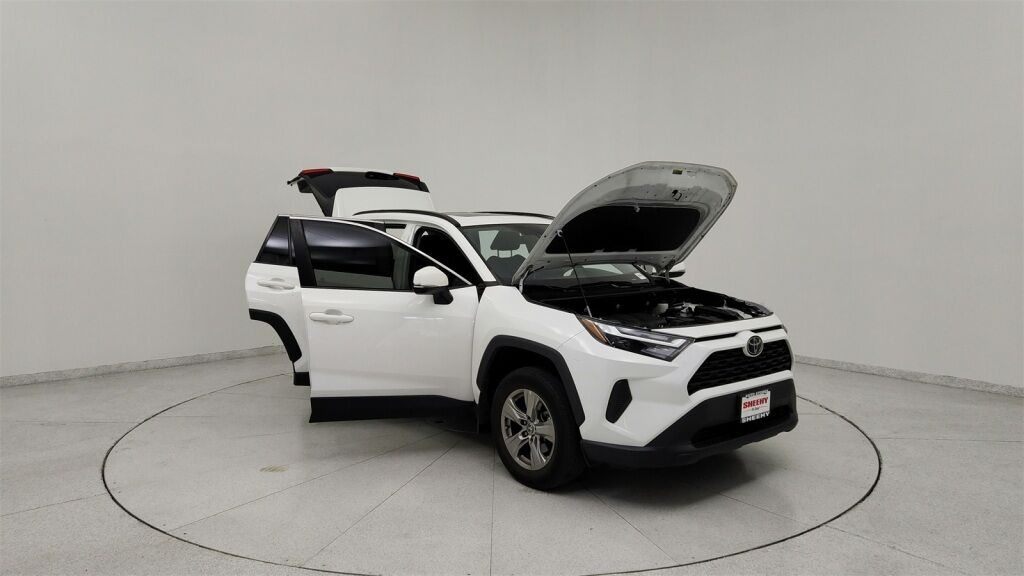 2023 Toyota RAV4 XLE Laurel MD