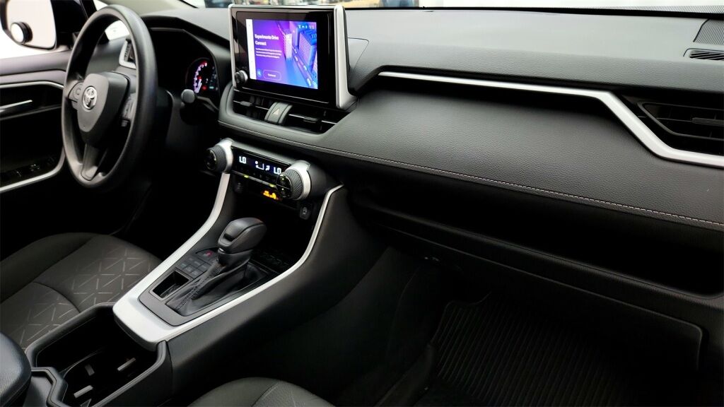2023 Toyota RAV4 XLE Laurel MD
