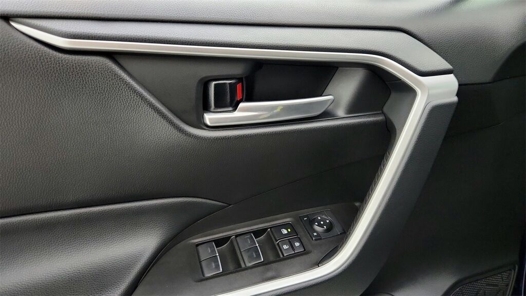 2023 Toyota RAV4 XLE Laurel MD