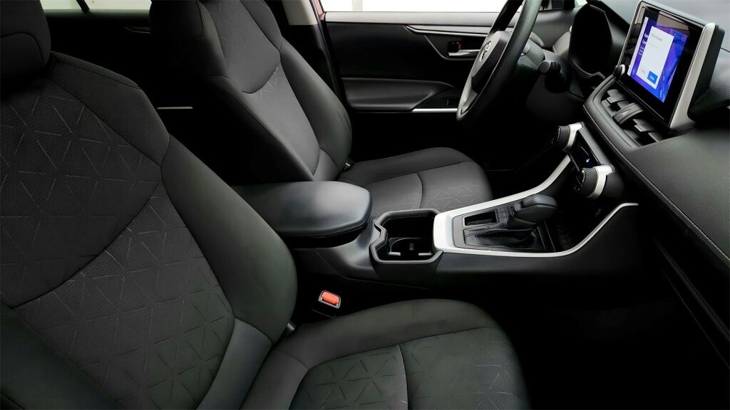 2023 Toyota RAV4 XLE Laurel MD