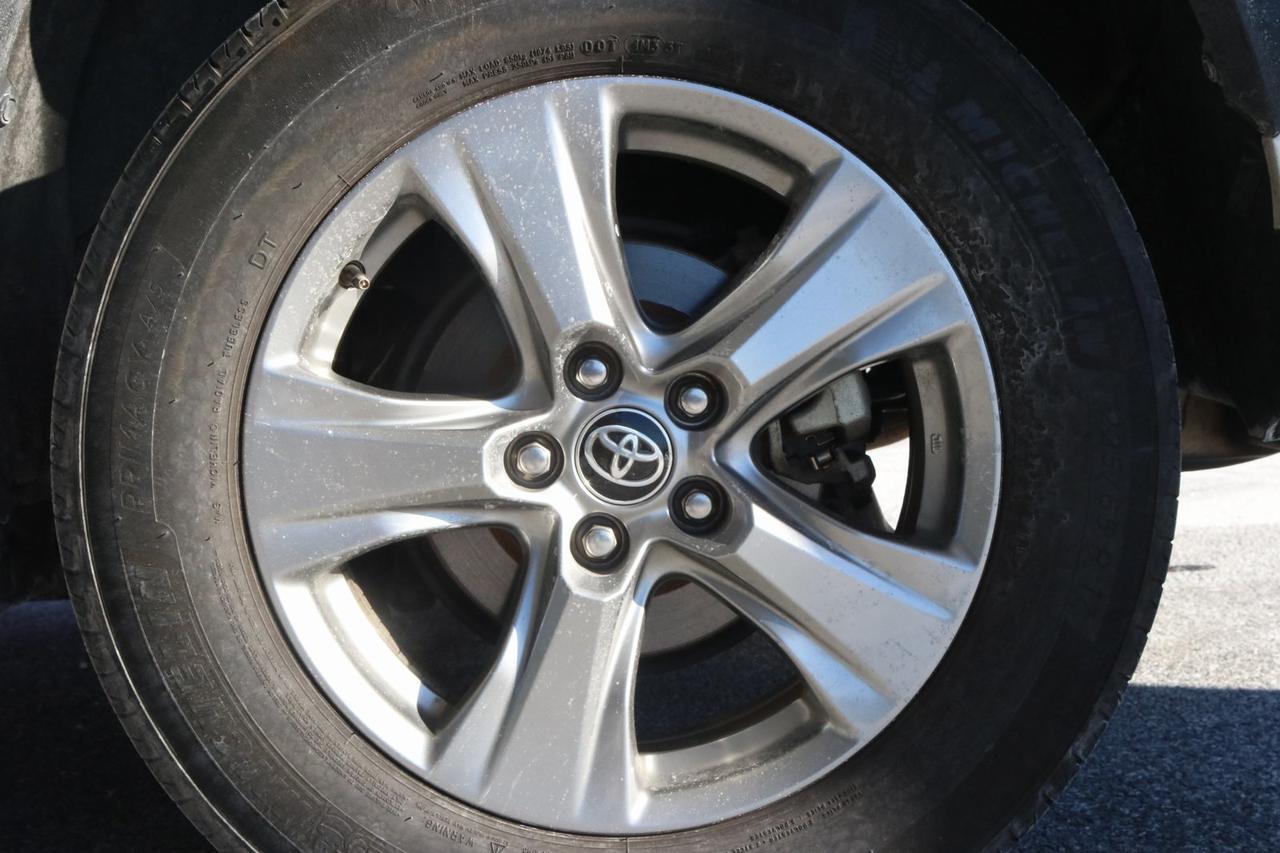 2023 Toyota RAV4 XLE Fredericksburg VA