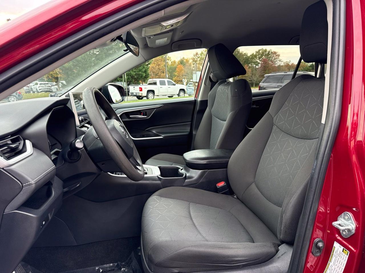 2023 Toyota RAV4 XLE Chantilly VA
