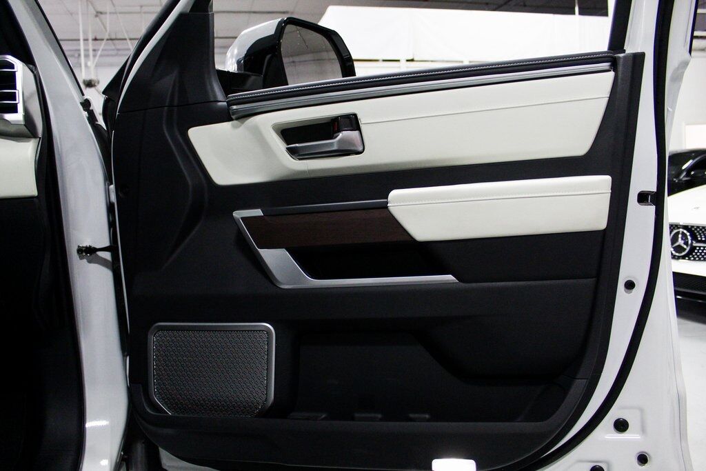 2023 Toyota Sequoia Capstone Tigard OR