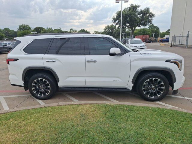 2023 Toyota Sequoia Limited Hurst TX