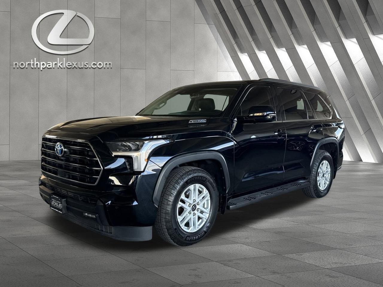 2023 Toyota Sequoia SR5