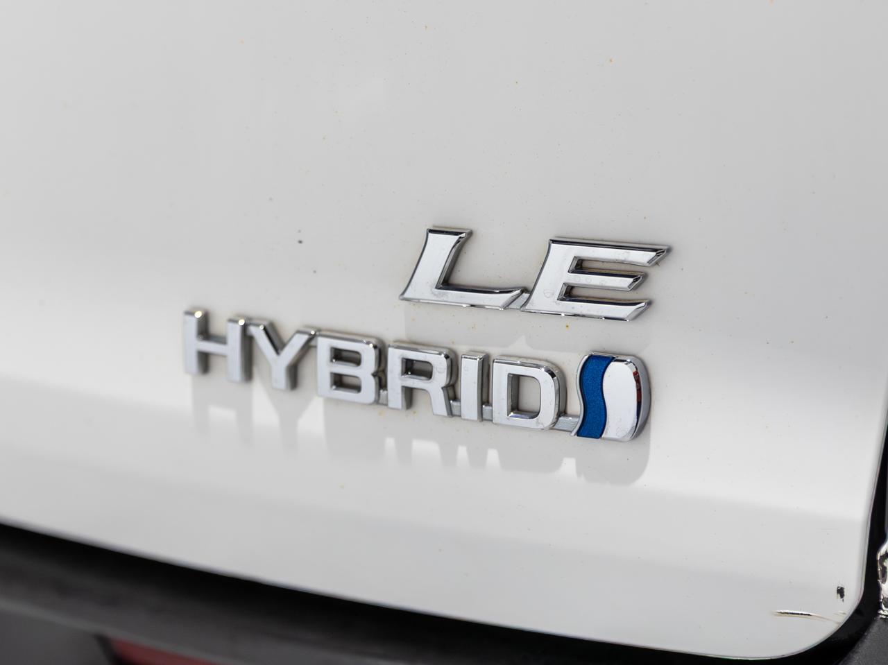 2023 Toyota Sienna LE 8-Passenger Cranberry PA