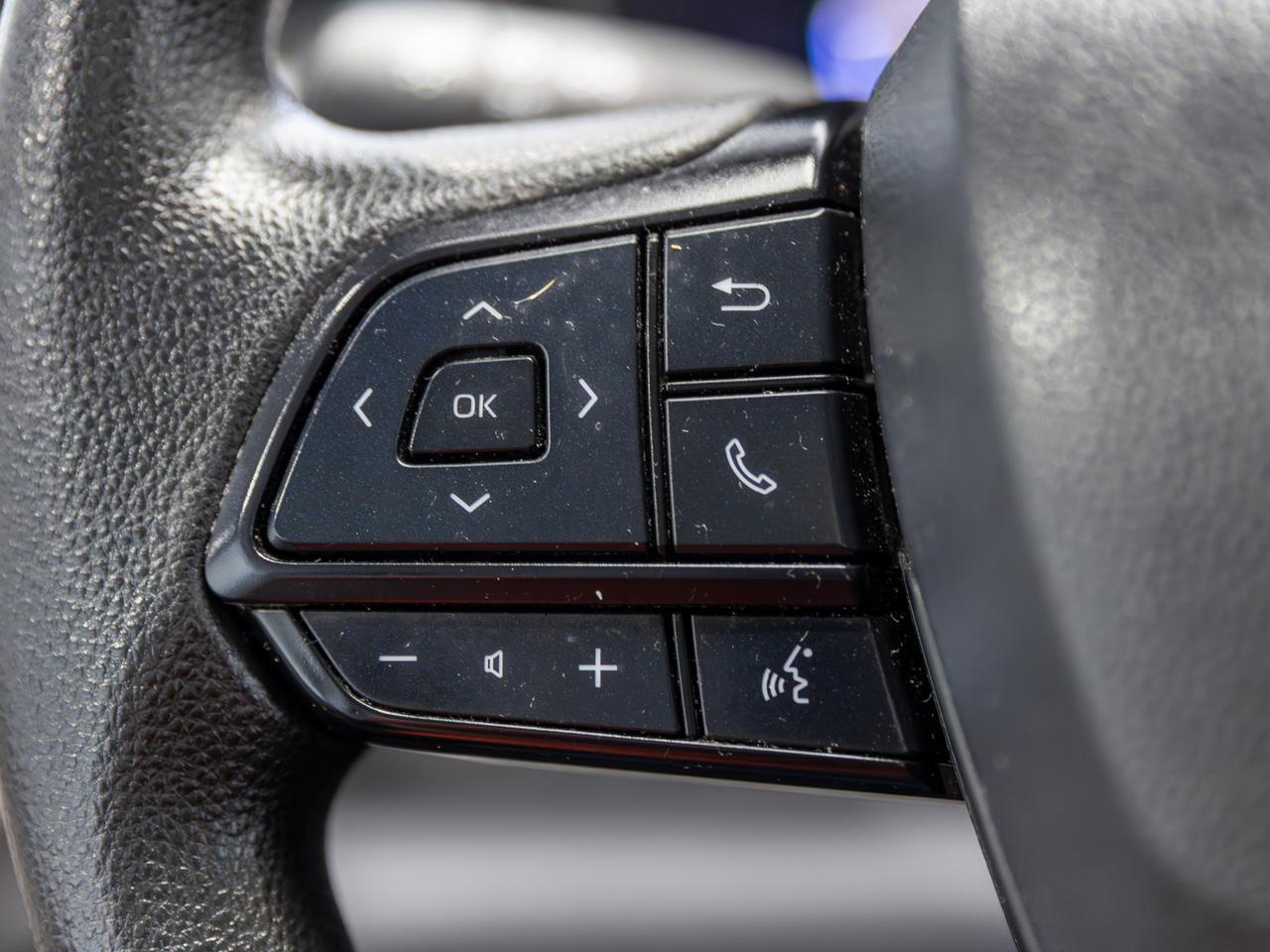 2023 Toyota Sienna LE 8-Passenger Hybrid Cranberry PA