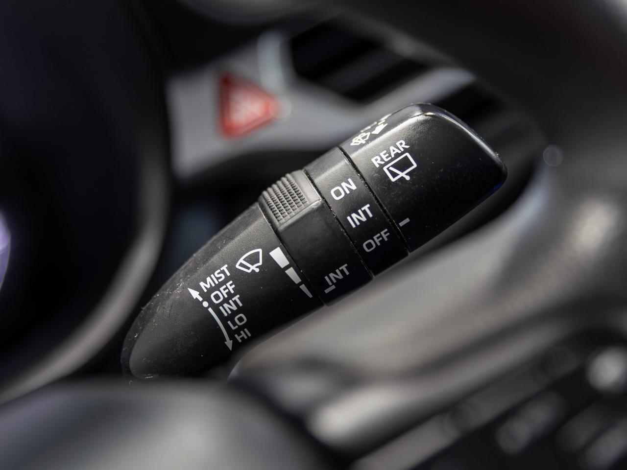 2023 Toyota Sienna LE 8-Passenger Hybrid Cranberry PA