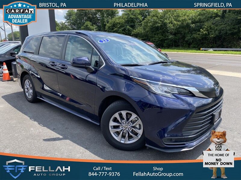 2023 Toyota Sienna LE Bristol  PA