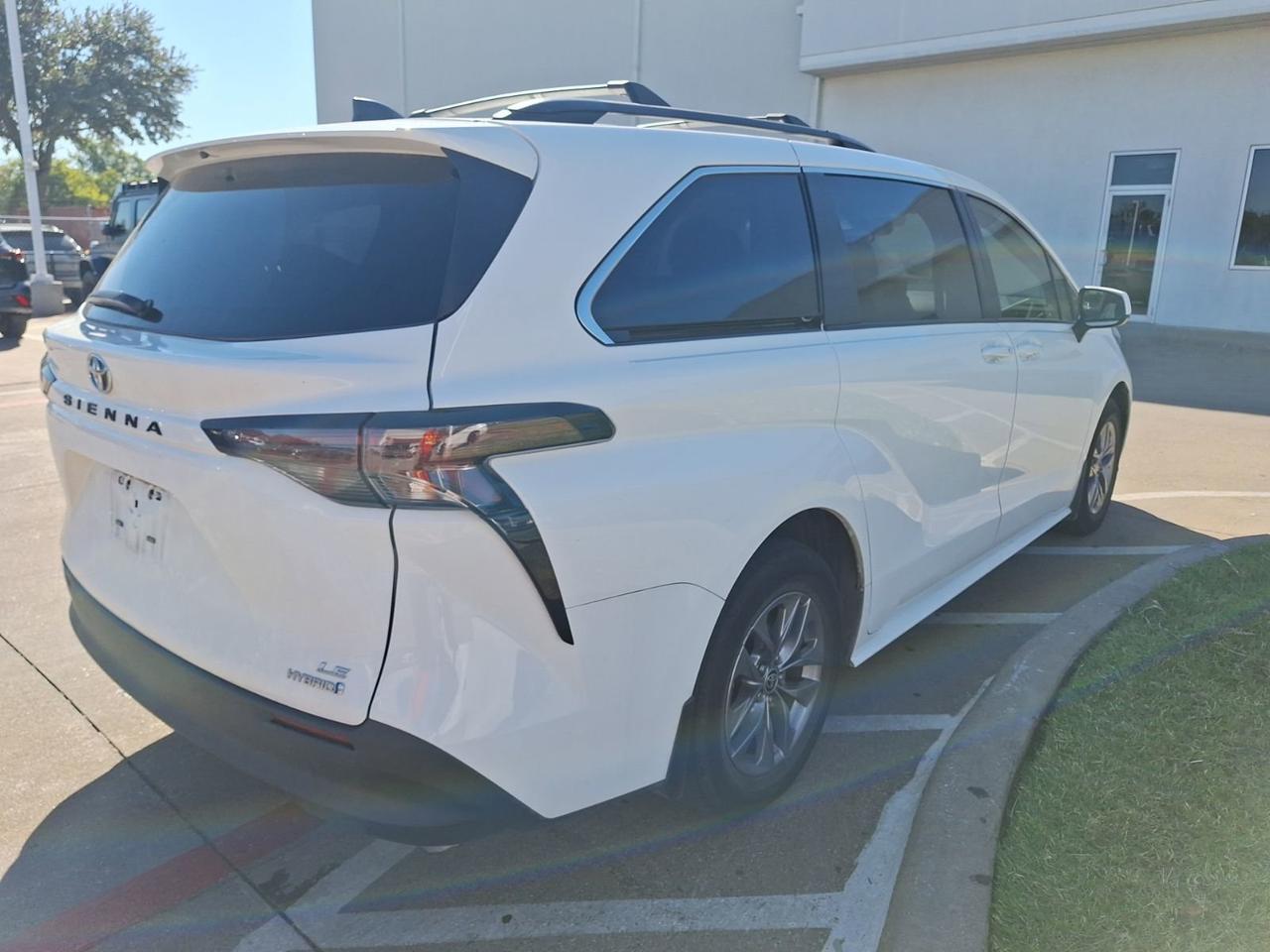 2023 Toyota Sienna LE Hurst TX