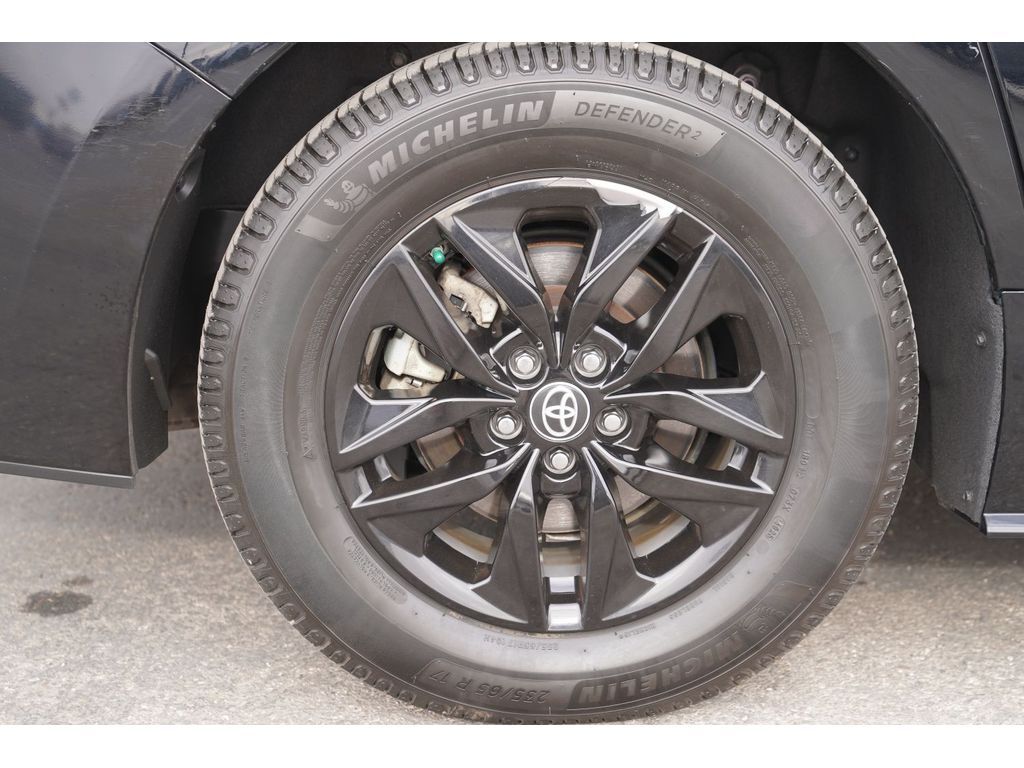 2023 Toyota Sienna LE Hybrid Price UT