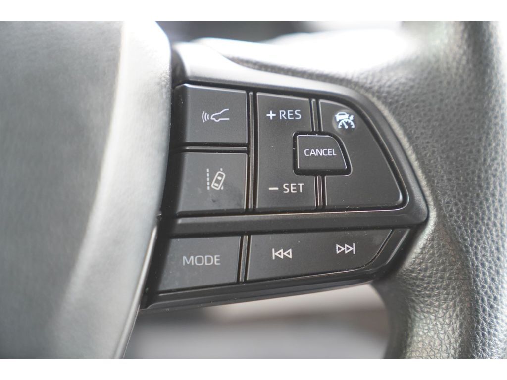 2023 Toyota Sienna LE Hybrid Price UT