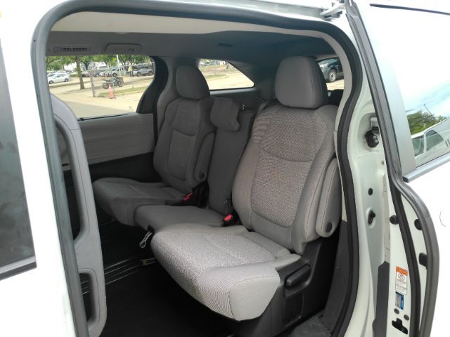 2023 Toyota Sienna LE Plano TX