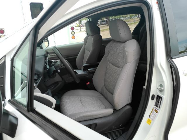 2023 Toyota Sienna LE Plano TX