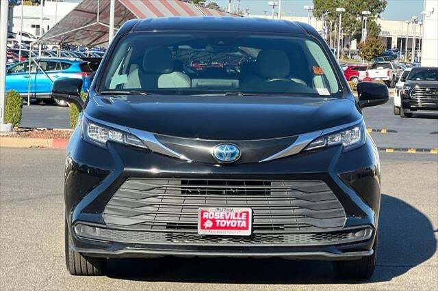 2023 Toyota Sienna LE Roseville CA