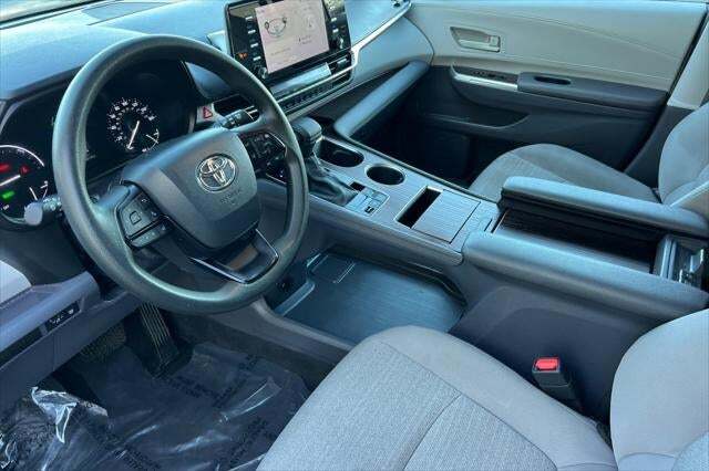 2023 Toyota Sienna LE Roseville CA