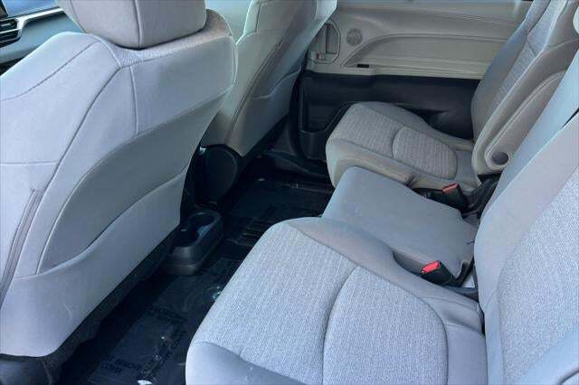 2023 Toyota Sienna LE Roseville CA